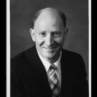 Dr. Lawrence R Muller