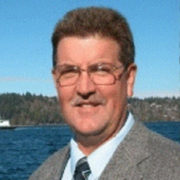 Dr. Richard D Freiboth