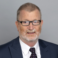 Dr. Robert D Holland