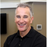 Dr. Thomas  Novak
