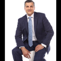 Dr. Carlos  Cruz