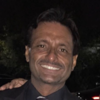 Dr. Sanjeev  Khosla