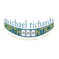 Dr. Michael F Richards