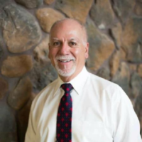 Dr. Samuel  Castillo