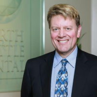 Dr. Christopher  Pickel