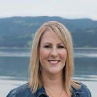 Dr. Maria  Fox