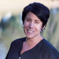 Dr. Mary L Verardi