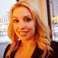 Dr. Amy J McKeever