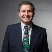 Dr. Gonzalo  Hernandez