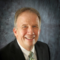 Dr. Michael L Hanneman