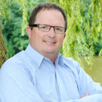 Dr. David J Groh