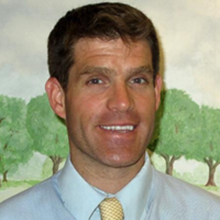Dr. Robert M Collins