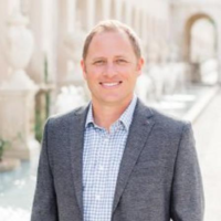 Dr. Sean  Mercer