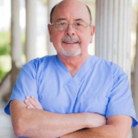 Dr. Robert J Howard