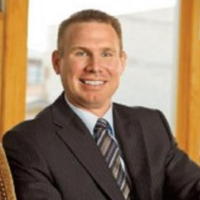 Dr. Curt W Ringhofer