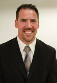 Dr. Samuel  Hinz