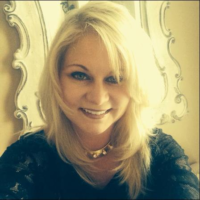 Dr. Meridith L. Hall
