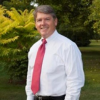 Dr. Robert E Haraden
