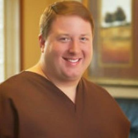 Dr. Michael D Miskuf