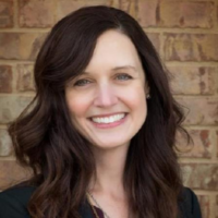Dr. Carrie  Lintner
