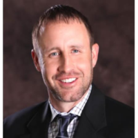 Dr. Richard T Kearns