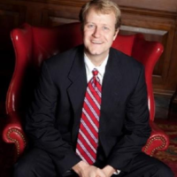 Dr. Christopher E Noonan