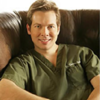 Dr. Thomas  Jackson