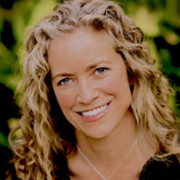 Dr. Heidi L Kamrath