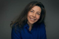 Dr. Claudia Zordia Lopez