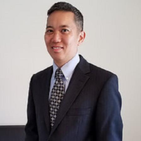 Dr. Richard  Lee