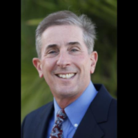 Dr. Kenneth  Jacobs