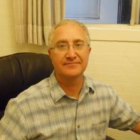 Dr. Albert H Sadakian