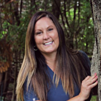 Dr. nicole  byrne