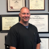 Dr. Derek J Eaton