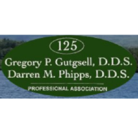 Dr. Darren  Phipps