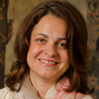 Dr. Maria  Aslani-Breit