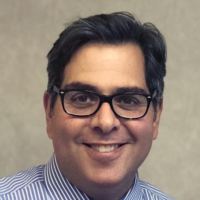 Dr. Michael D Lashgari