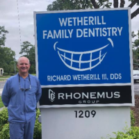 Dr. Richard  Wetherill