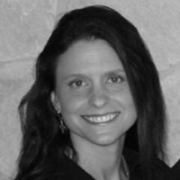 Dr. Rosemarie M Middleton