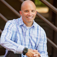 Dr. Steve R McArtor