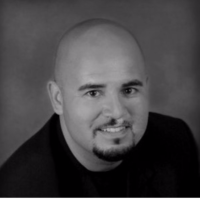 Dr. Luis Gerardo Acosta