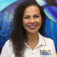 Dr. Ericka  Montalvan