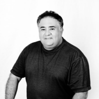 Dr. Juan  Sauza