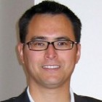 Dr. Robert L Perlot