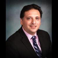 Dr. Salvador  Munoz