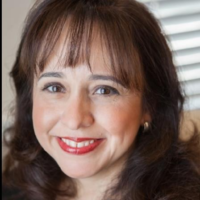 Dr. Hermelinda  San Miguel