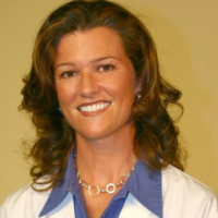 Dr. Cristina M Kuhnel