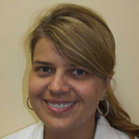 Dr. Renata  Regalado
