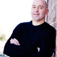 Dr. Kurt  Nielsen