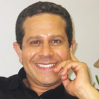 Dr. ray Yousry hanna